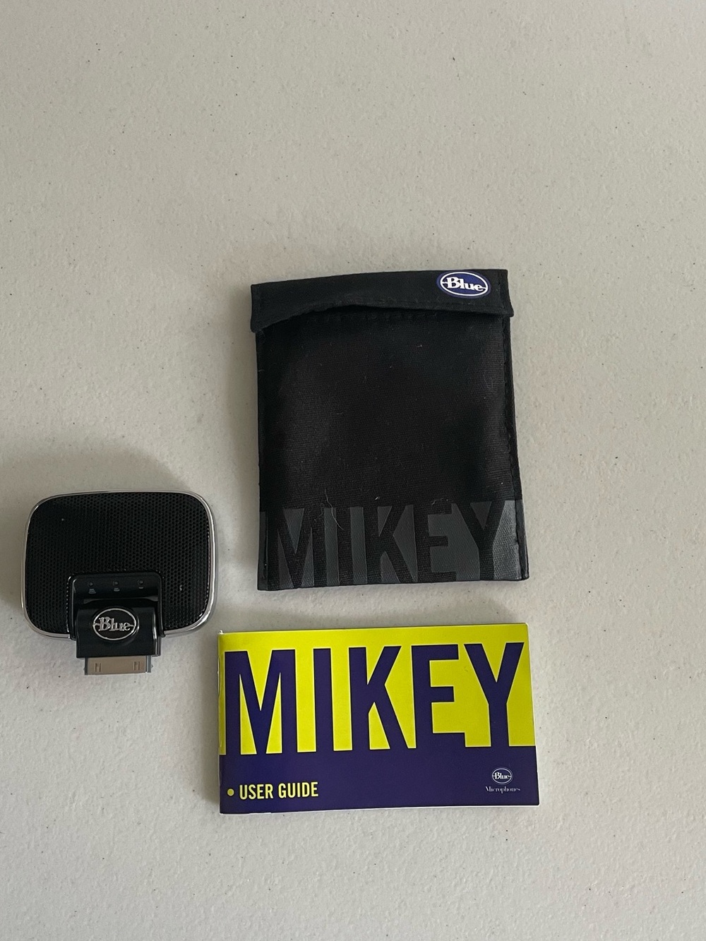 🎙️Blue Mikey Microphone Portable iPod/iPhone 30-Pin Mic Bundle - Pouch & Manual